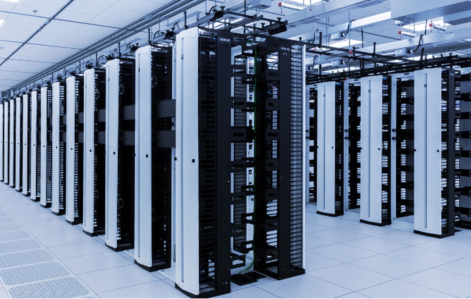 Lemartec-Data-Center-Server-Room-853-B2